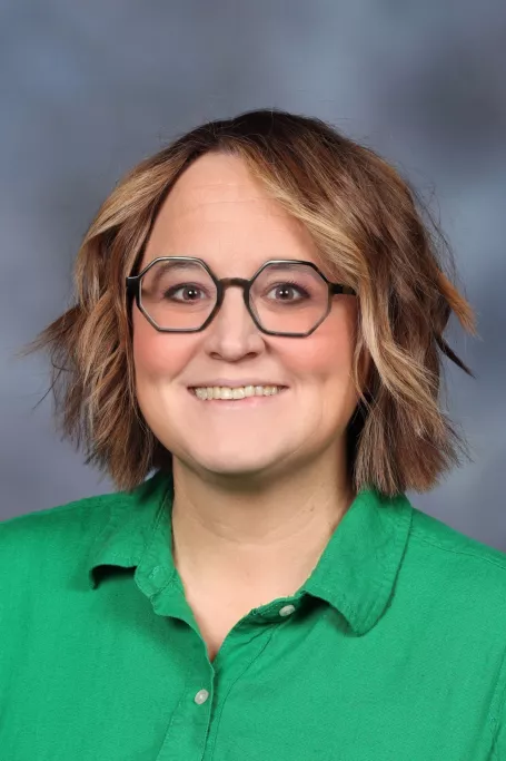 Picture of Sara Cox.